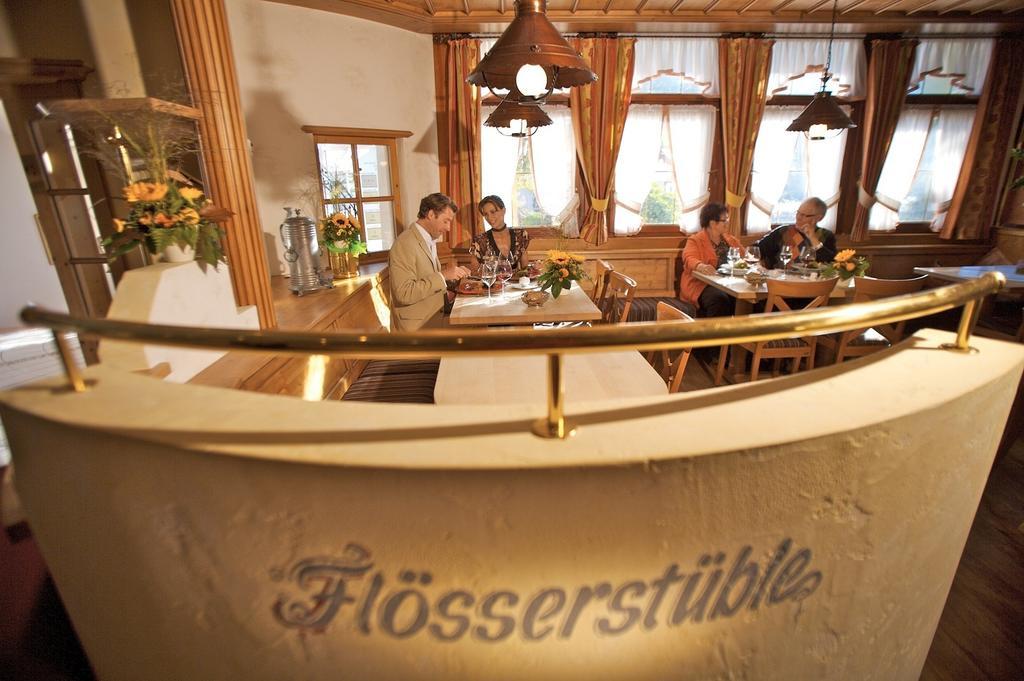 Hotel Ochsen Hoefen an der Enz Екстер'єр фото