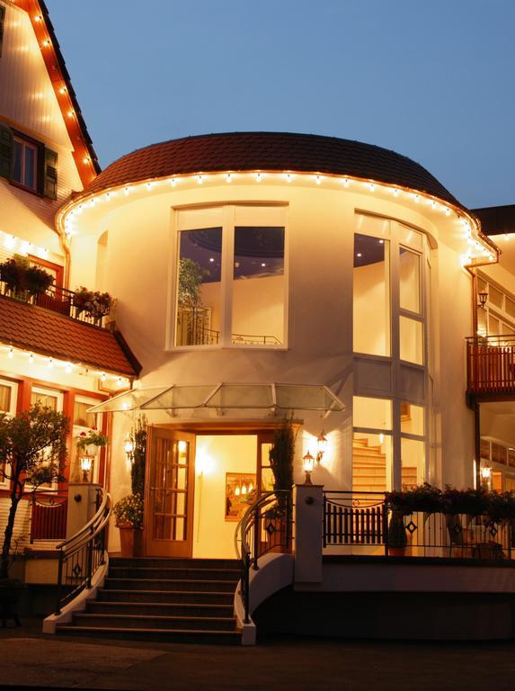 Hotel Ochsen Hoefen an der Enz Екстер'єр фото