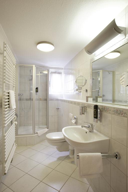 Hotel Ochsen Hoefen an der Enz Екстер'єр фото